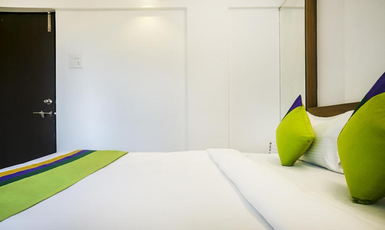 Treebo Luxe Suite, Shivaji Nagar 3*